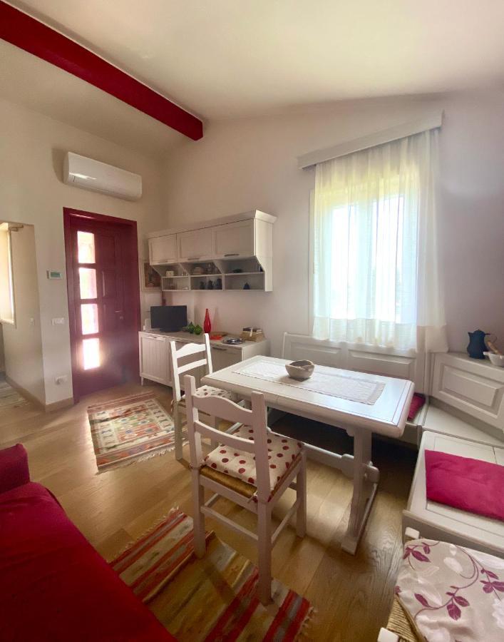 Residenza Palmira Bardolino Lägenhet Calmasino Exteriör bild